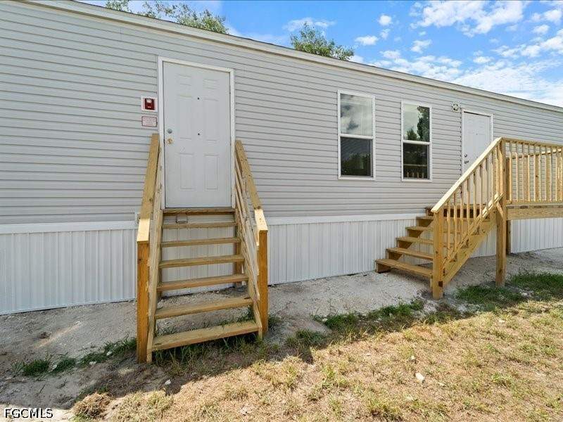 3 bedroom ManufacturedHome at 1038 Canopy Ln, Ortona, Moore Haven — photo 5