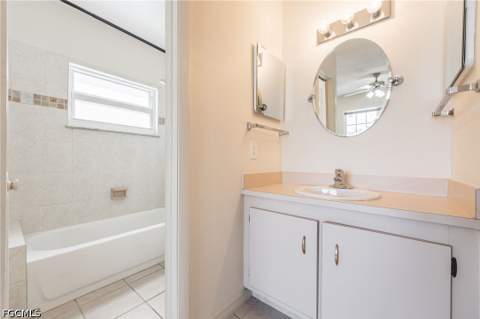 935 Hearty St, North Fort Myers FL - photo 15 of 32