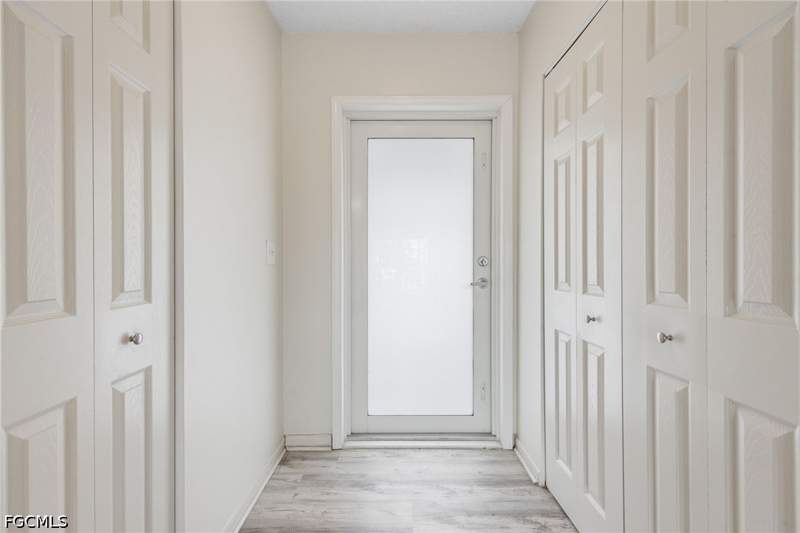 3 bedroom SingleFamilyResidence at 935 Hearty St, North Fort Myers, North Fort Myers — photo 2