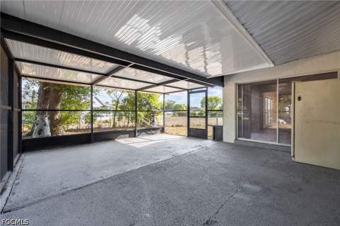 935 Hearty St, North Fort Myers FL - photo 23 of 32