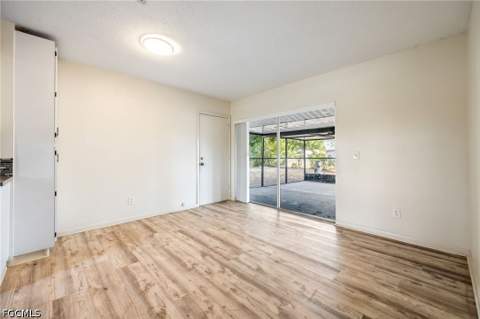 935 Hearty St, North Fort Myers FL - photo 9 of 32