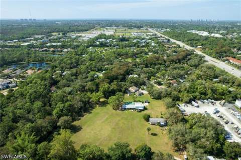 11203 Butler Dr, Bonita Springs FL - photo 11 of 39