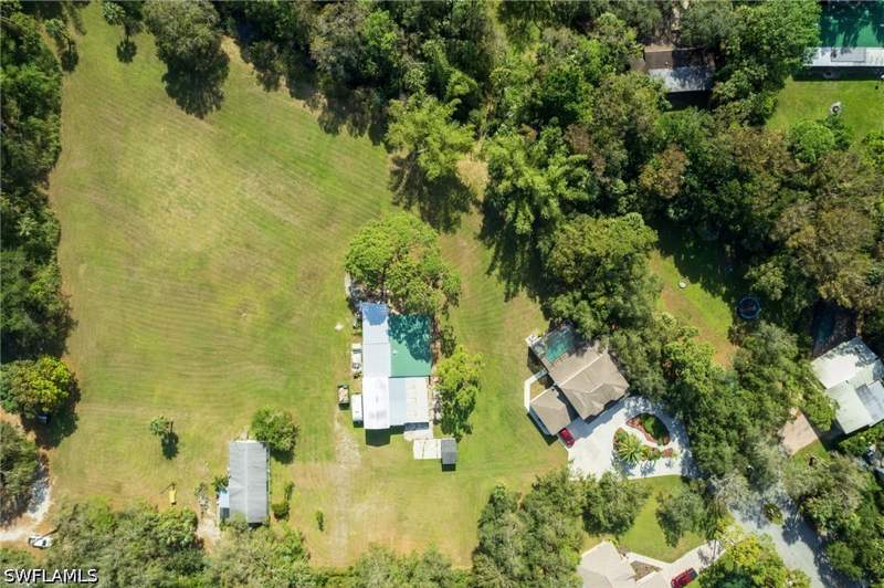 4 bedroom SingleFamilyResidence at 11203 Butler Dr, Brookside Estates, Bonita Springs — photo 2