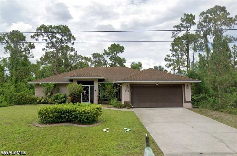 3 bedroom SingleFamilyResidence at 2812 11th St W, Lehigh Acres, Lehigh Acres — photo 1