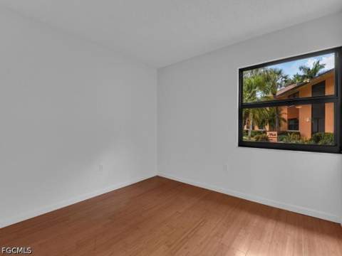 1512 Mainsail Dr 10, Naples FL - photo 15 of 29