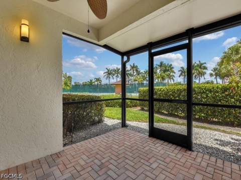 1512 Mainsail Dr 10, Naples FL - photo 23 of 29