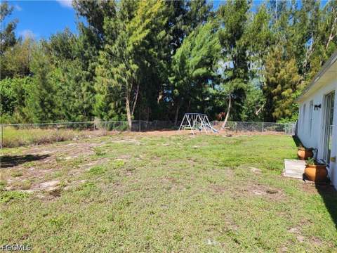 2508 NW 12th St, Cape Coral FL - photo 19 of 20