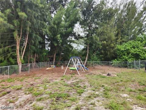 2508 NW 12th St, Cape Coral FL - photo 20 of 20