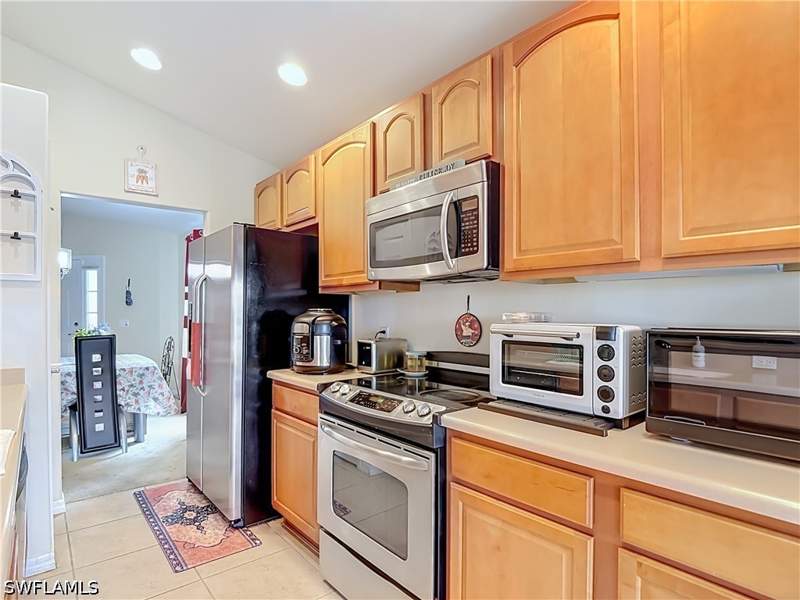 3 bedroom SingleFamilyResidence at 5748 Declaration Ct, Del Webb, Ave Maria — photo 3