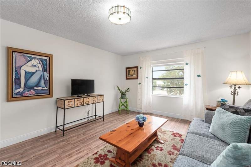 2 bedroom Condominium at 12620 Kenwood Ln C, Sunset Pointe At Fort Myers, Fort Myers — photo 4