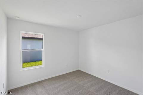 247 Lakeside Breeze Way, Lehigh Acres FL - photo 11 of 31