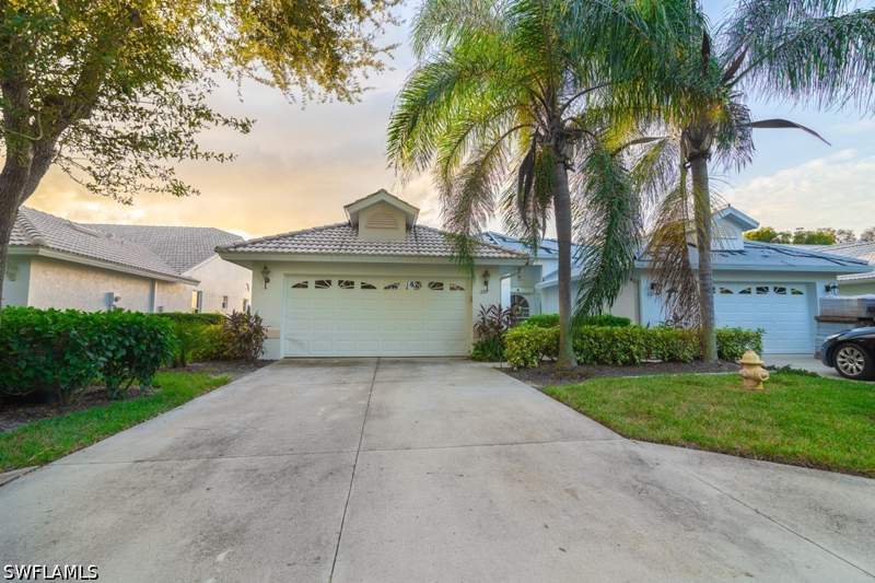 2 bedroom Attached at 2230 Stacil Cir, Marker Lake Villas, Naples — photo 2