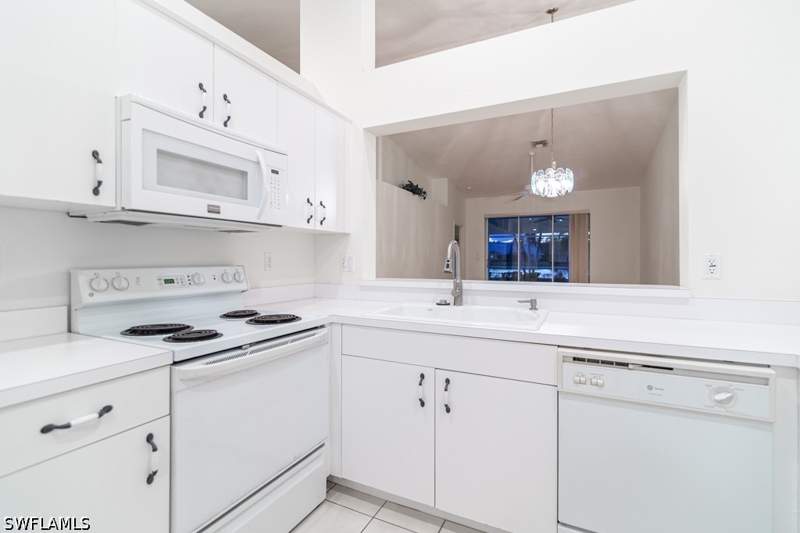 2 bedroom Attached at 2230 Stacil Cir, Marker Lake Villas, Naples — photo 4