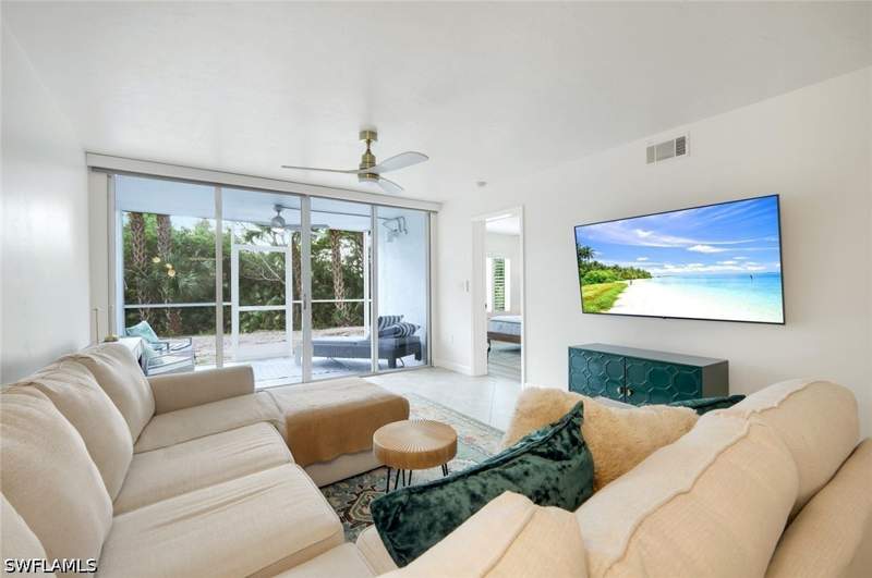 2 bedroom Condominium at 15171 Cedarwood Ln 3105, Naples Walk, Naples — photo 5