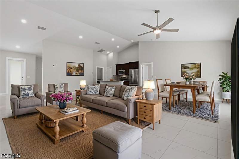 3 bedroom SingleFamilyResidence at 2713 SW Embers Ter, Cape Coral, Cape Coral — photo 2