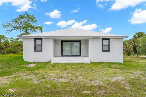 660 S Zambria St, Clewiston FL - photo 6 of 49