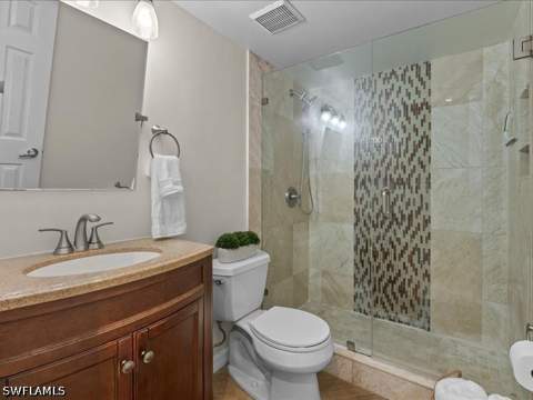 1084 Forest Lakes Dr 7205, Naples FL - photo 17 of 47