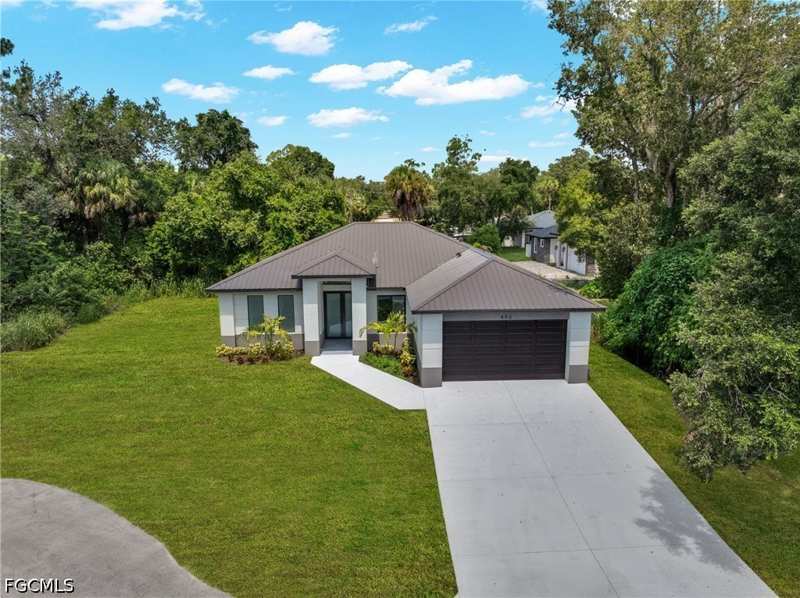 3 bedroom SingleFamilyResidence at 490 Christopher Ct, Port Labelle, Labelle — photo 1