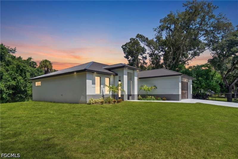 3 bedroom SingleFamilyResidence at 490 Christopher Ct, Port Labelle, Labelle — photo 5