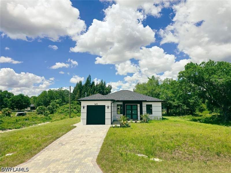 3 bedroom SingleFamilyResidence at 1411 Moore Ave, Lehigh Acres, Lehigh Acres — photo 5