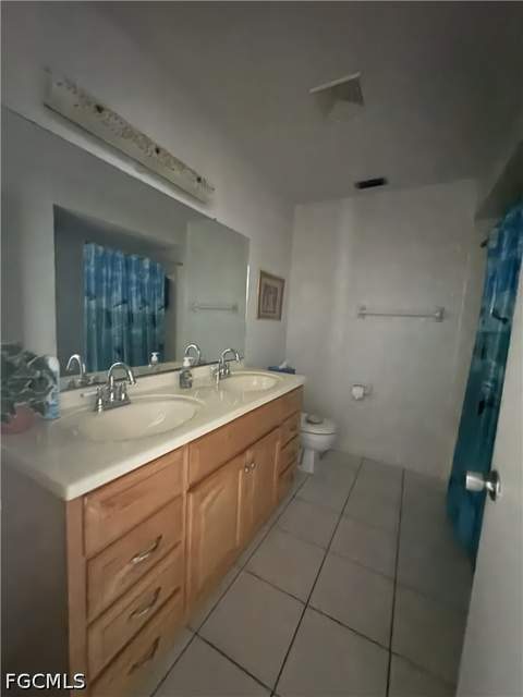 619 SE 47th St 4, Cape Coral FL - photo 7 of 13