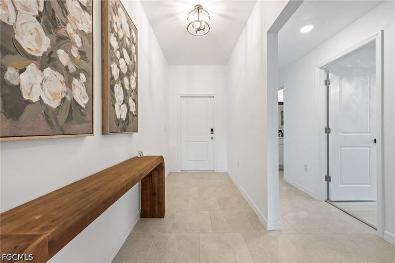 4 bedroom SingleFamilyResidence at 13910 Buckingham Oak Dr, Oakview, Fort Myers — photo 4