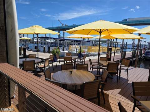 450 Old San Carlos Blvd SW 309, Fort Myers Beach FL - photo 7 of 31