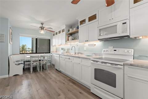 1440 Middle Gulf Dr 4C, Sanibel FL - photo 19 of 38