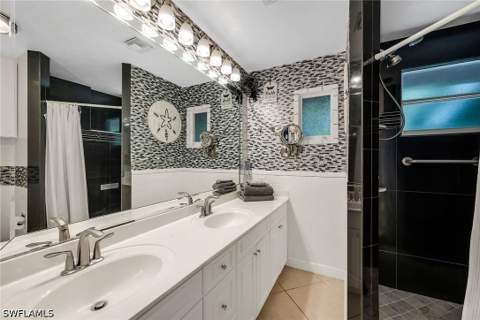 146 Greenbrier St, Marco Island FL - photo 16 of 38