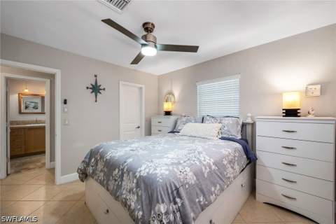 146 Greenbrier St, Marco Island FL - photo 19 of 38