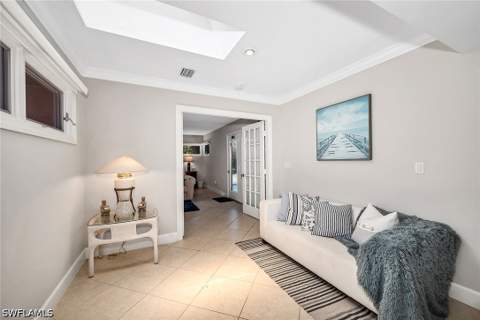 146 Greenbrier St, Marco Island FL - photo 7 of 38