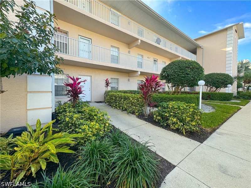 3 bedroom Condominium at 3250 Cypress Glen Way 424, Cypress Glen, Naples — photo 1