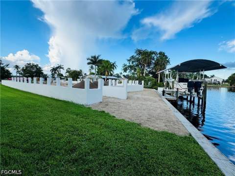 326 Shore Dr, Fort Myers FL - photo 15 of 39