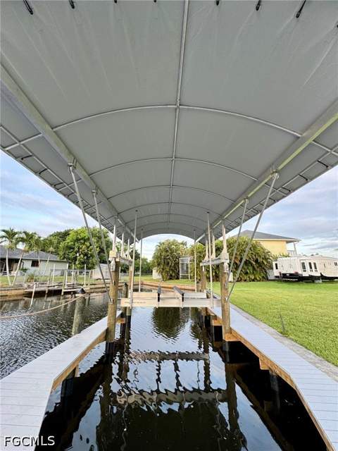 326 Shore Dr, Fort Myers FL - photo 17 of 39