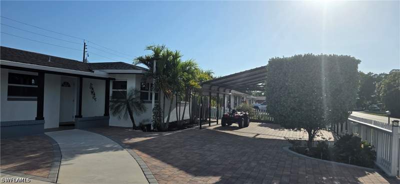 3 bedroom SingleFamilyResidence at 4148 23rd Pl SW, Golden Gate City, Naples — photo 3