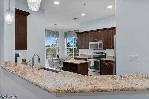 8065 Players Cove DR 202, Naples FL - photo 15 of 50