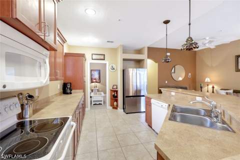 8721 Piazza Del Lago Cir 205, Estero FL - photo 11 of 38