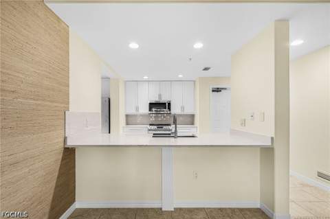 221 9th St S 301, Naples FL - photo 9 of 47