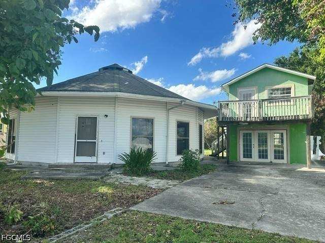 3 bedroom SingleFamilyResidence at 3007 W Briarwood Cir, Port Labelle, Labelle — photo 1