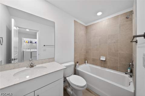 14275 Oviedo Pl, Fort Myers FL - photo 15 of 34