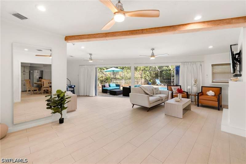 2 bedroom SingleFamilyResidence at 734 Sharar Ct, Cape Coral, Cape Coral — photo 2