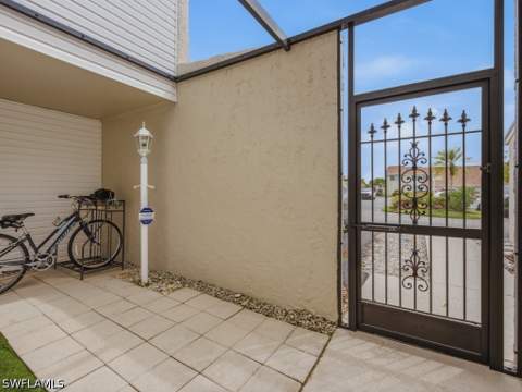 438 Bristle Cone Ln 20, Naples FL - photo 24 of 29