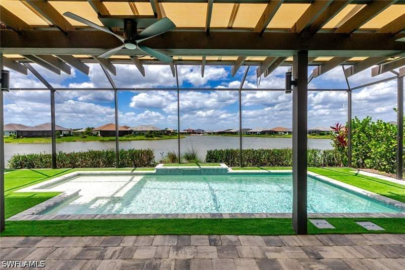 5 bedroom SingleFamilyResidence at 3995 Pegasus Way, Skysail, Naples — photo 3