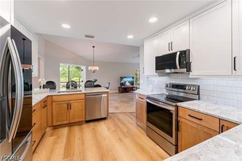16986 Timberlakes Dr, Fort Myers FL - photo 11 of 50