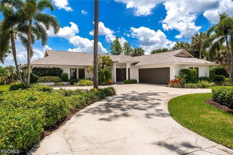 3 bedroom SingleFamilyResidence at 16986 Timberlakes Dr, The Forest, Fort Myers — photo 2