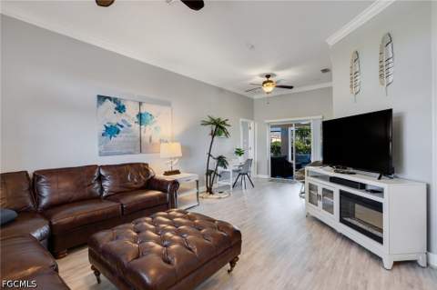 201 SW 35th St, Cape Coral FL - photo 17 of 39