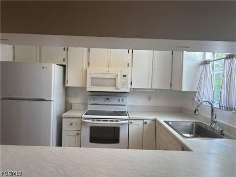 306 SW 29th St, Cape Coral FL - photo 7 of 13