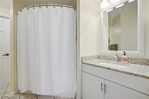 15605 Ocean Walk Cir 113, Fort Myers FL - photo 18 of 26