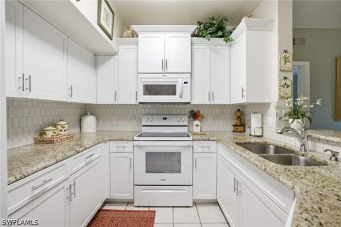 15605 Ocean Walk Cir 113, Fort Myers FL - photo 6 of 26