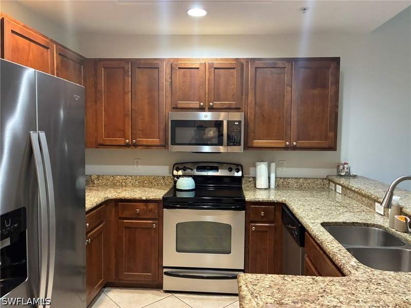 3 bedroom Condominium at 13651 Julias Way 1428, Palmetto Cove, Fort Myers — photo 2